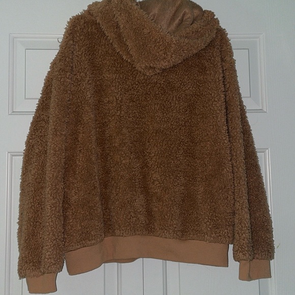 Tan Sherpa hoodie pull over - Picture 3 of 7